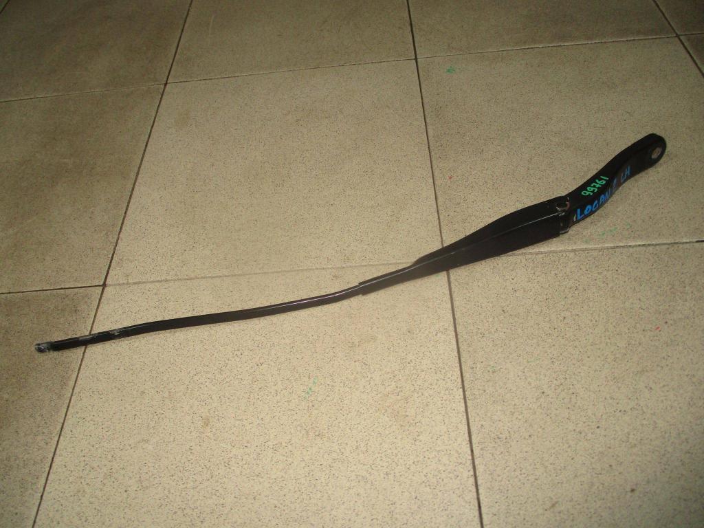 Поводок стеклоочистителя передний левый, 700 рублей, Пермь