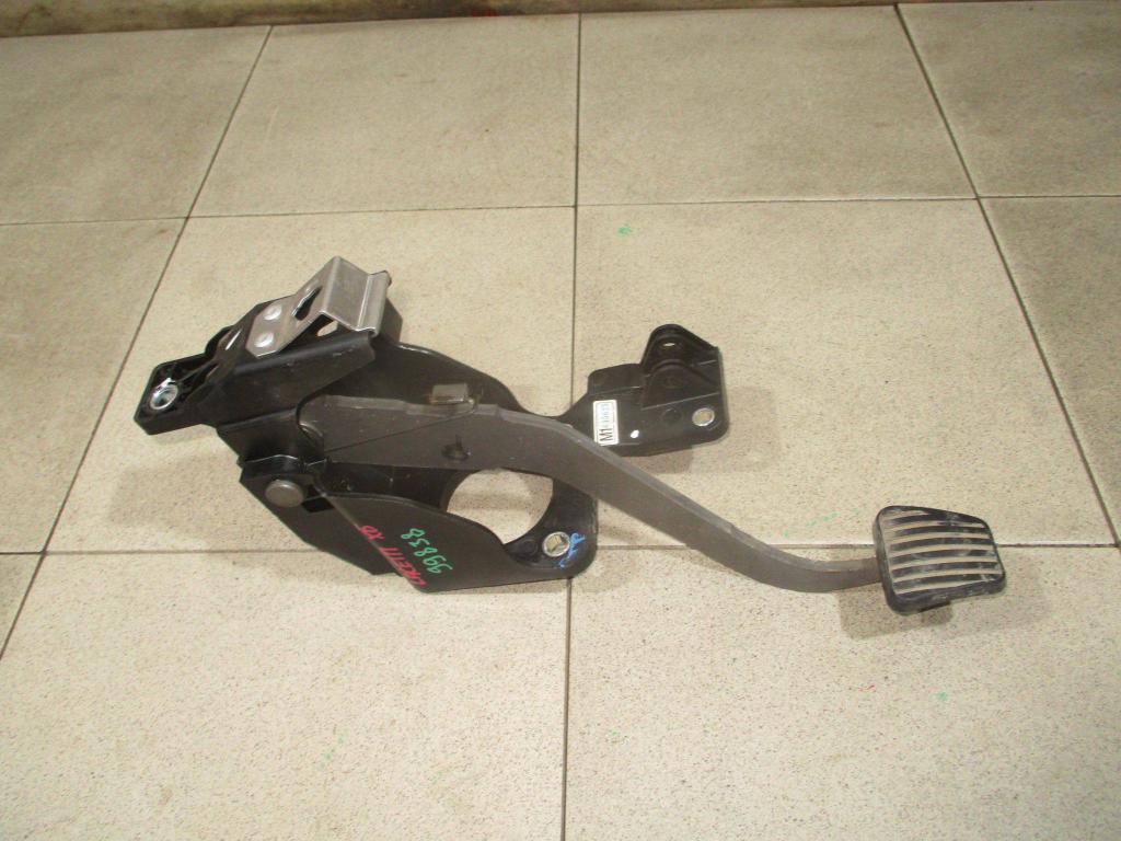 Педаль тормоза, 500 рублей, Пермь