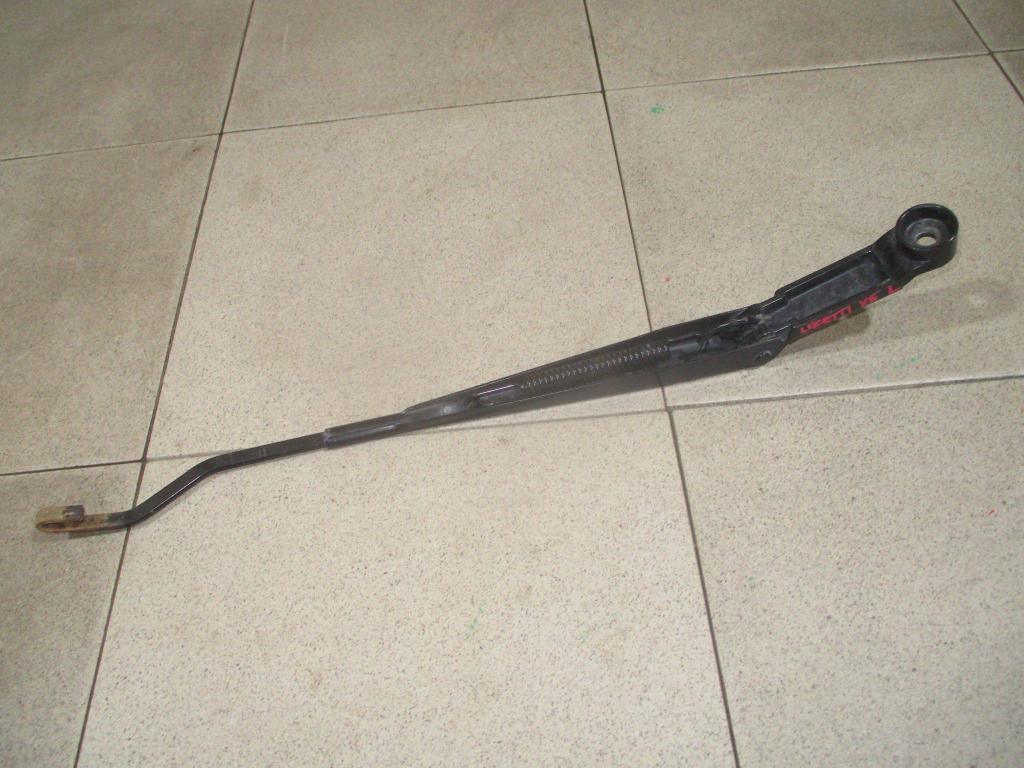 Поводок стеклоочистителя передний левый, 500 рублей, Пермь