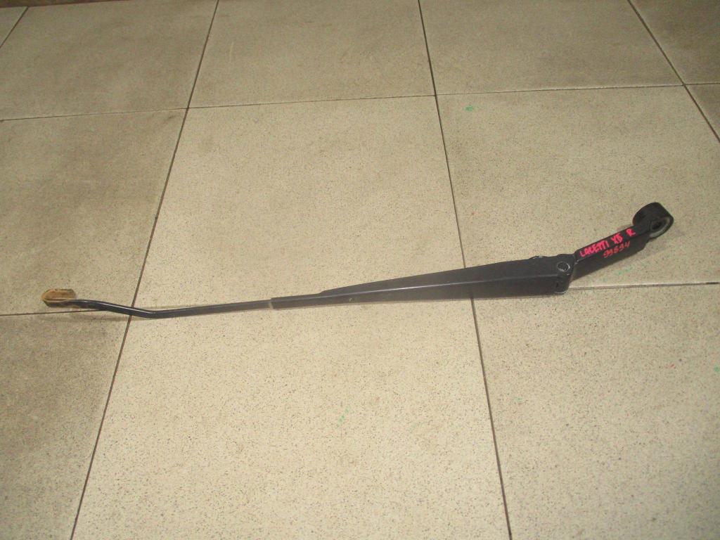 Поводок стеклоочистителя передний правый, 500 рублей, Пермь