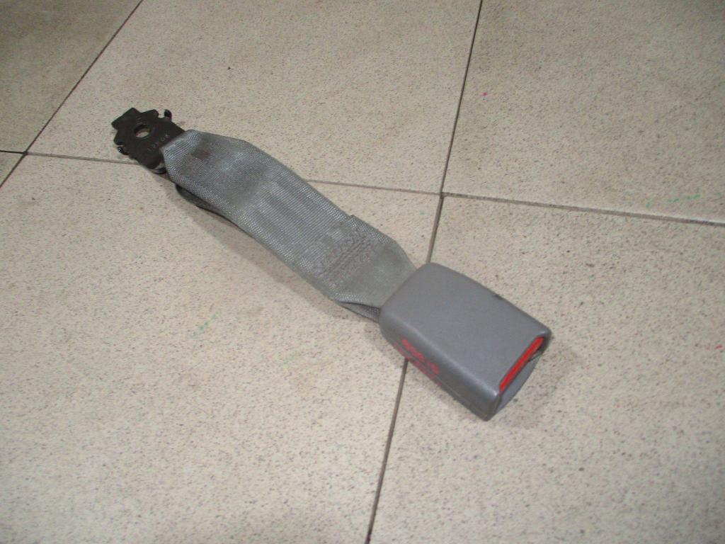 Ответная часть ремня безопасности, 500 рублей, Пермь