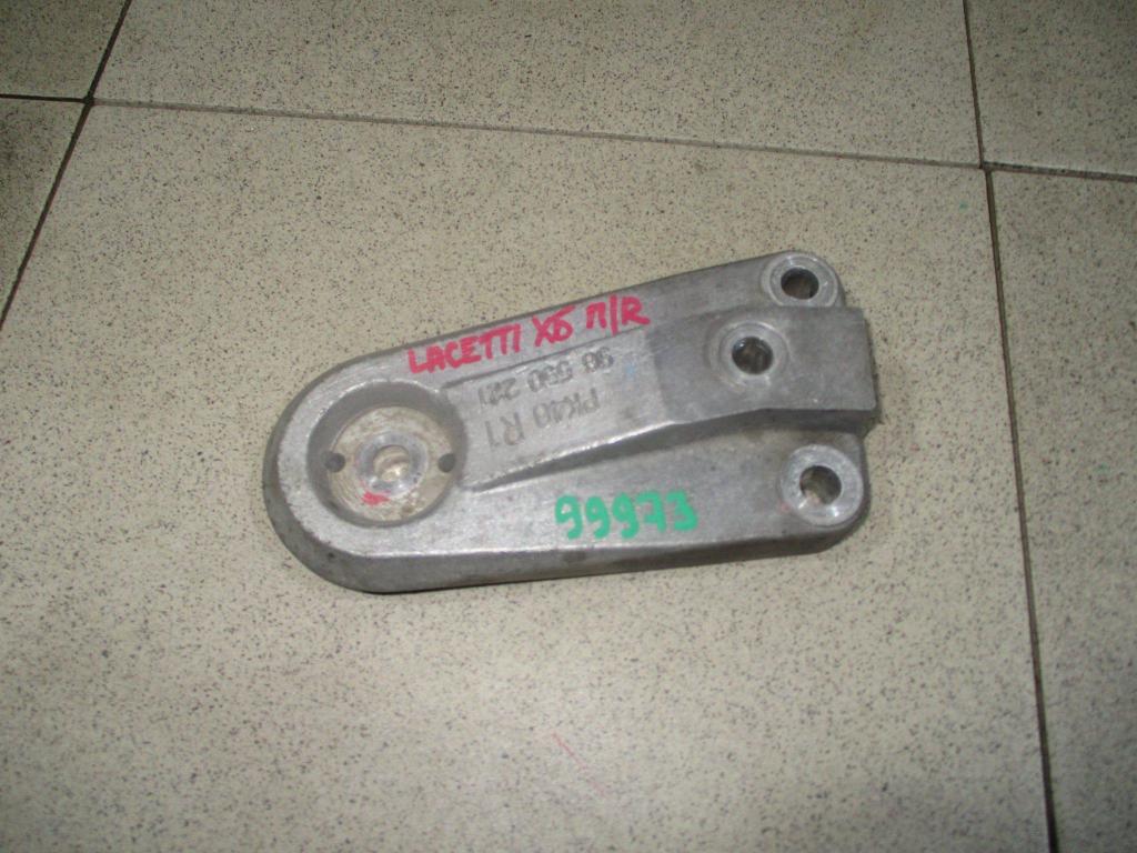 Кронштейн опоры двигателя, 500 рублей, Пермь