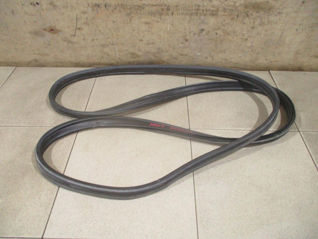 Уплотнитель багажника, 800 рублей, Пермь