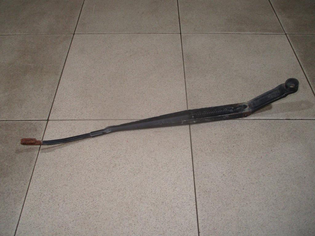 Поводок стеклоочистителя передний левый, 500 рублей, Пермь