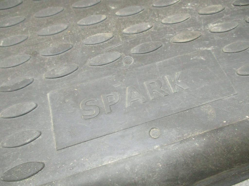 Комплект ковриков салона, 1000 рублей, Пермь