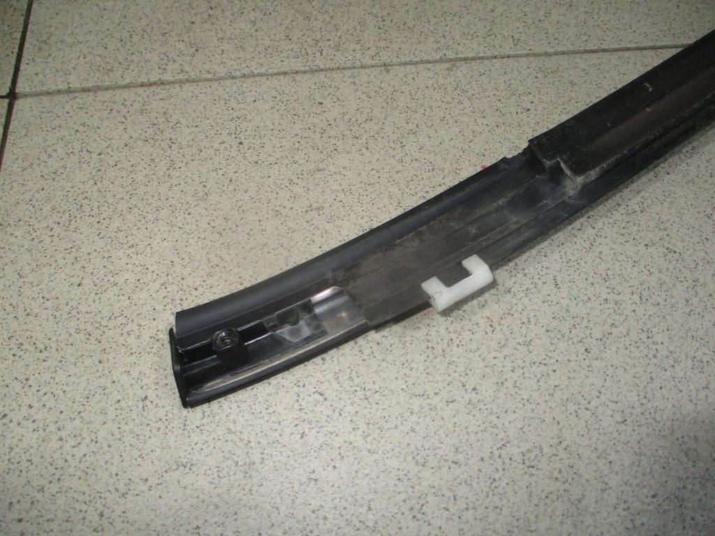 Накладка стекла заднего левого, 500 рублей, Пермь