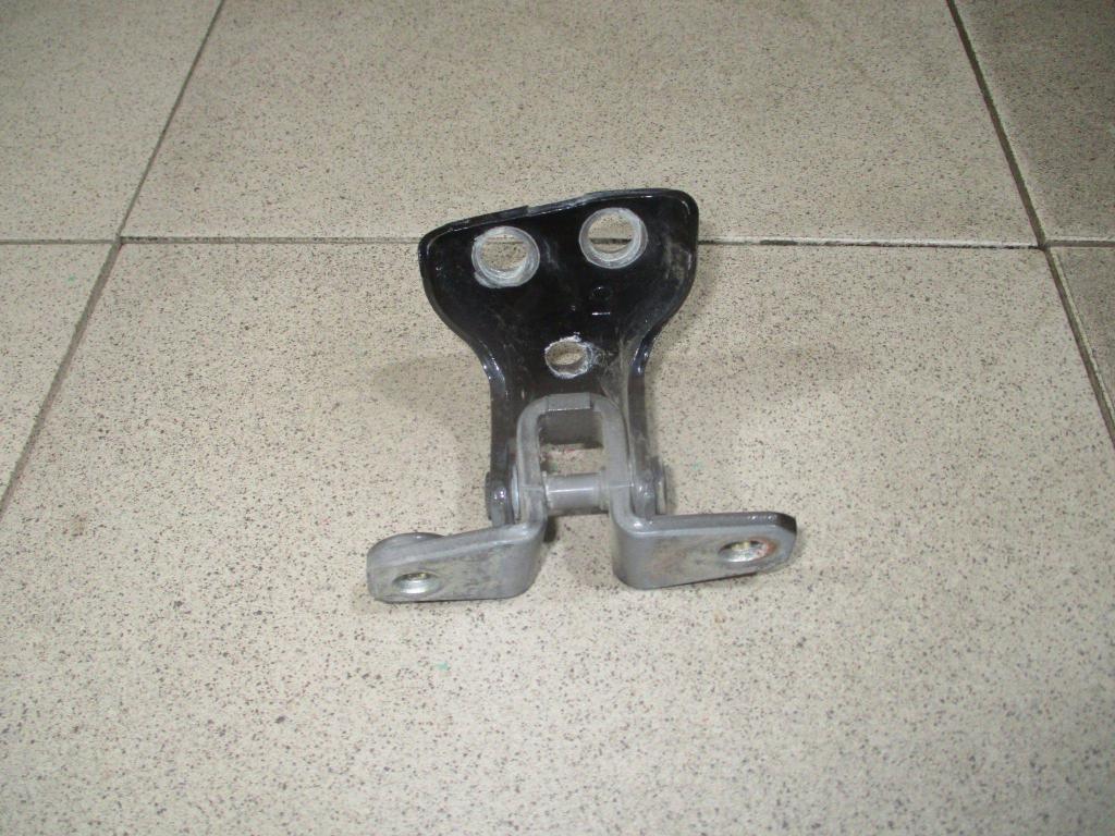 Петля двери задней правой верхняя, 500 рублей, Пермь