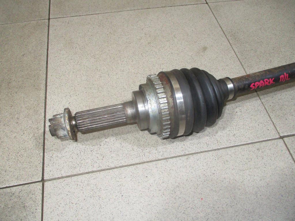 Полуось передняя левая, 2500 рублей, Пермь