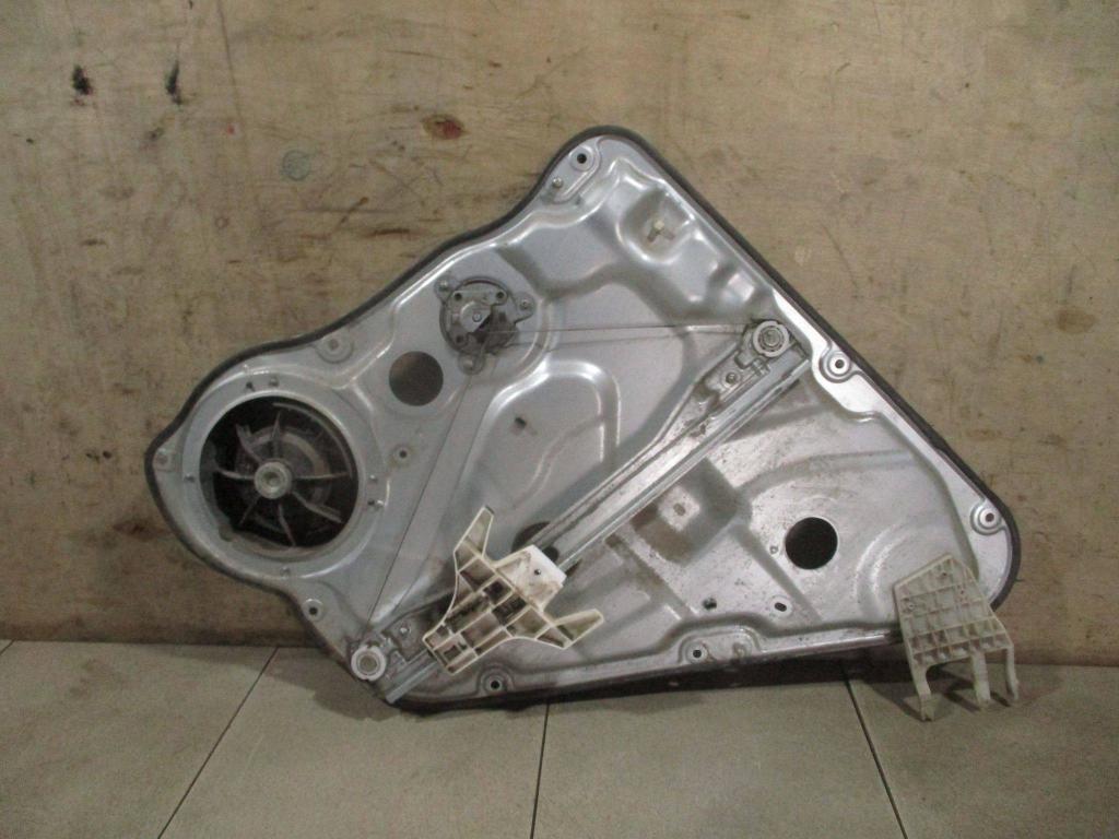 Стеклоподъемник механический задний левый, 1500 рублей, Пермь