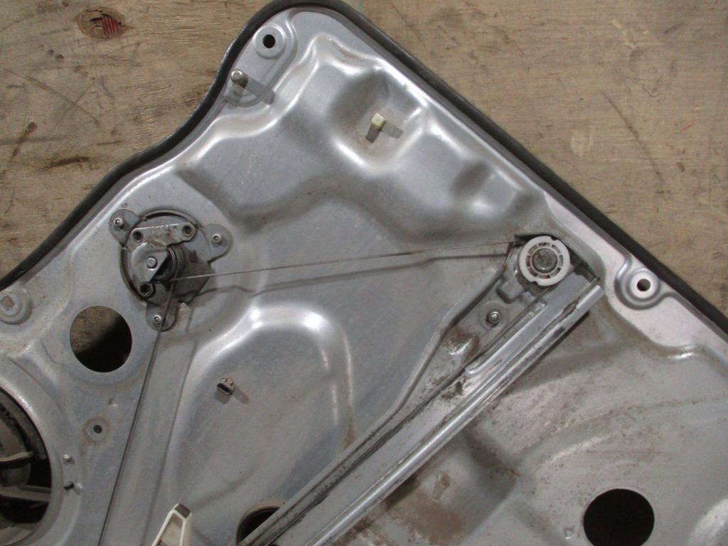 Стеклоподъемник механический задний левый, 1500 рублей, Пермь