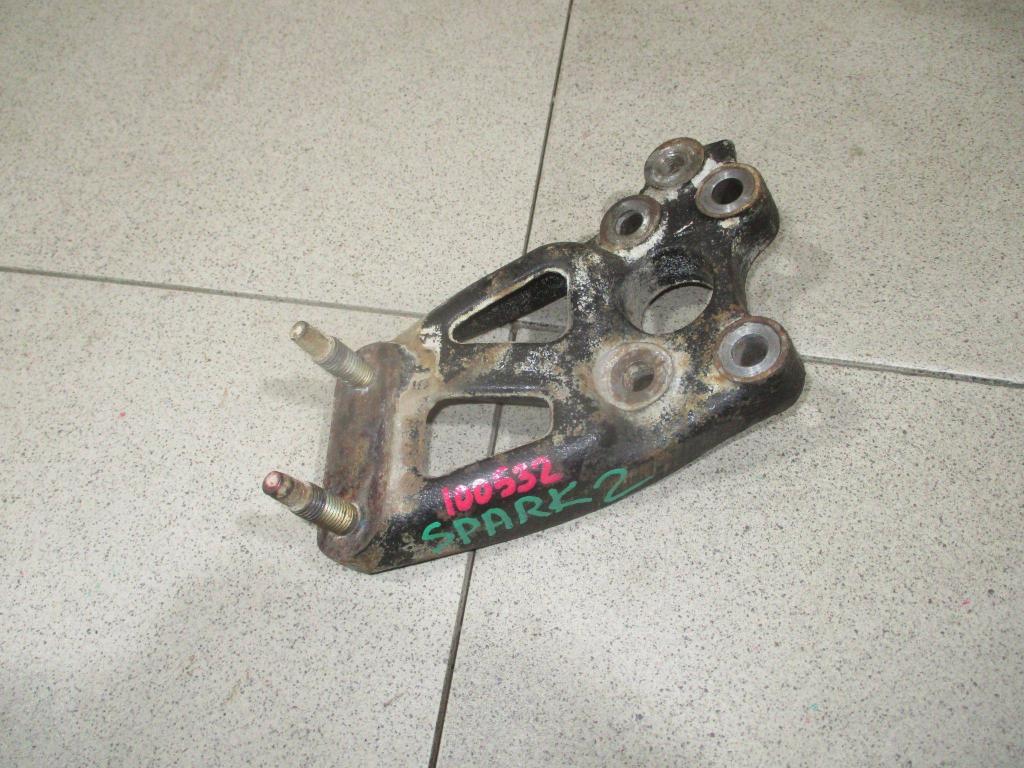 Кронштейн КПП левый, 500 рублей, Пермь