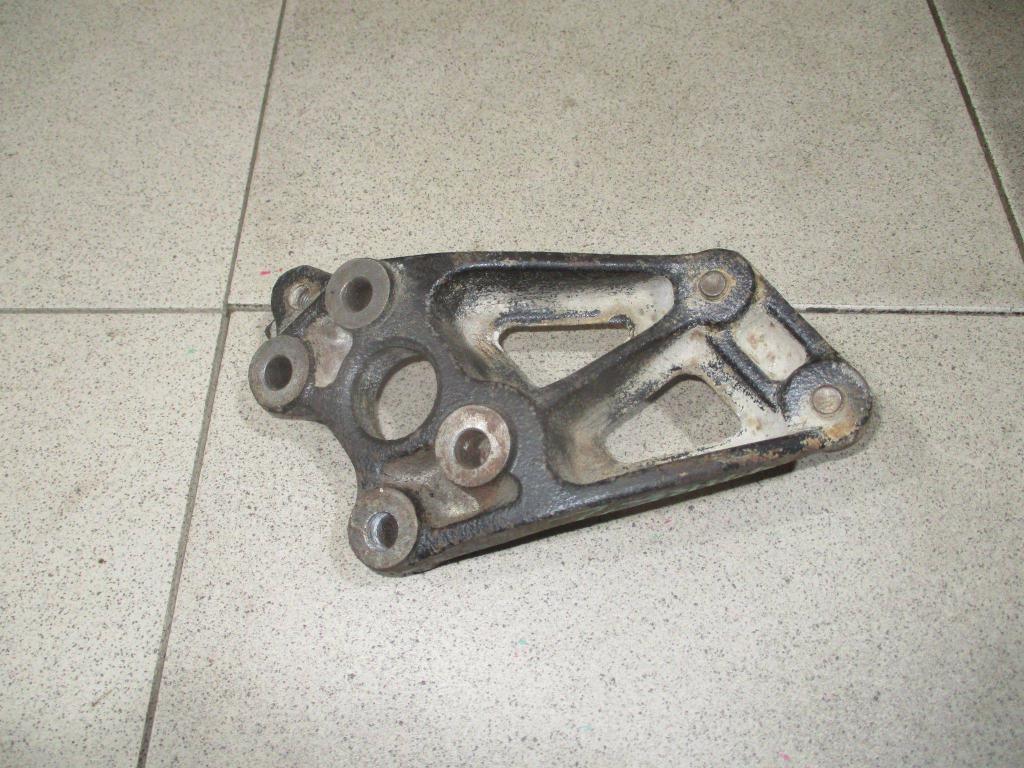 Кронштейн КПП левый, 500 рублей, Пермь