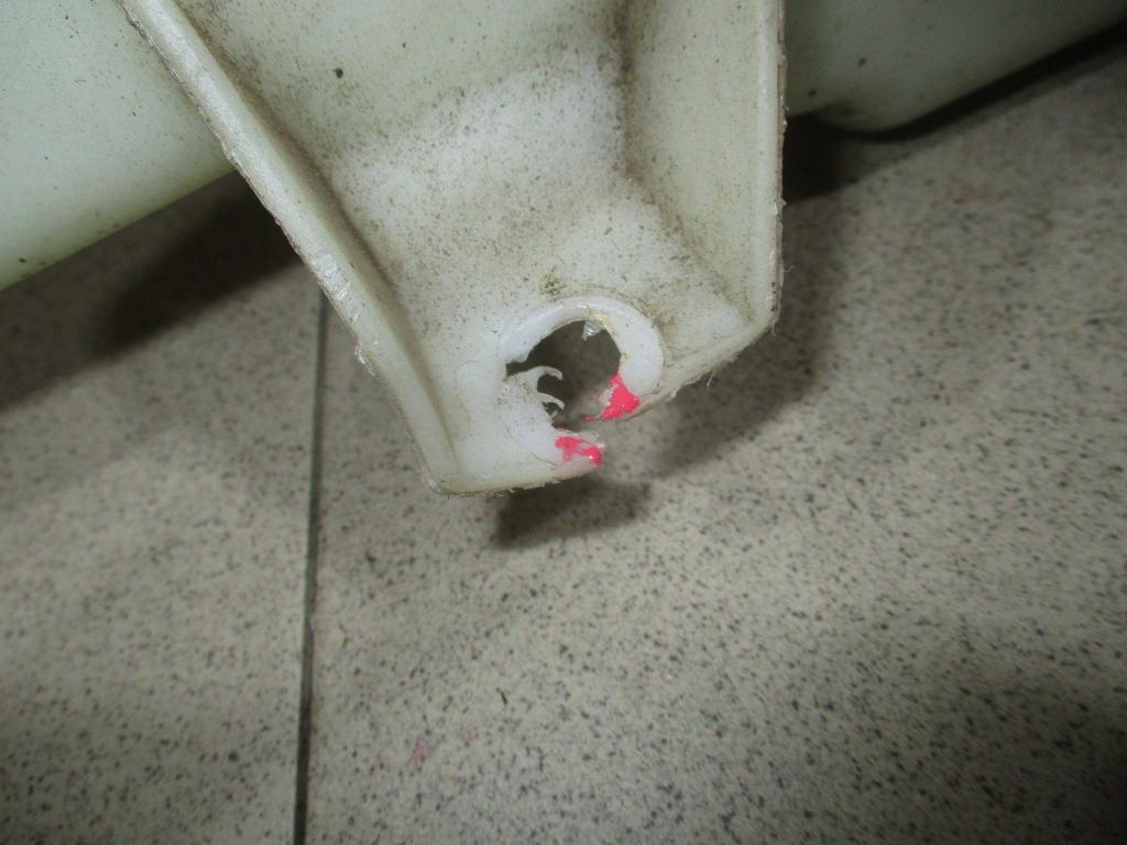 Бачок омывателя лобового стекла, 1500 рублей, Пермь