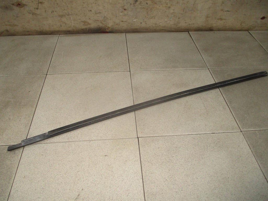 Накладка стекла переднего правого, 900 рублей, Пермь