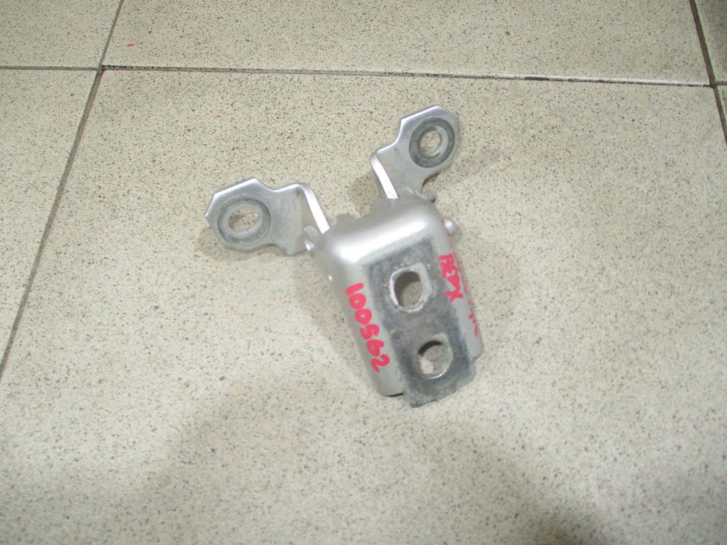 Петля двери передней правой верхняя, 500 рублей, Пермь