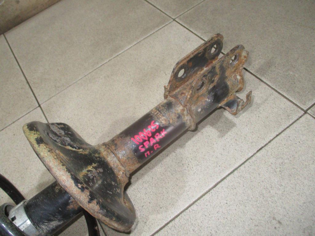 Амортизатор передний правый, 1000 рублей, Пермь