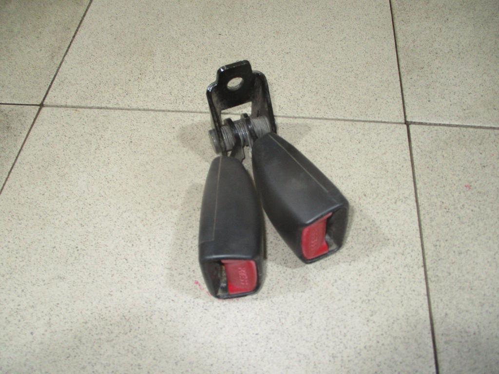 Ответная часть ремня безопасности, 500 рублей, Пермь