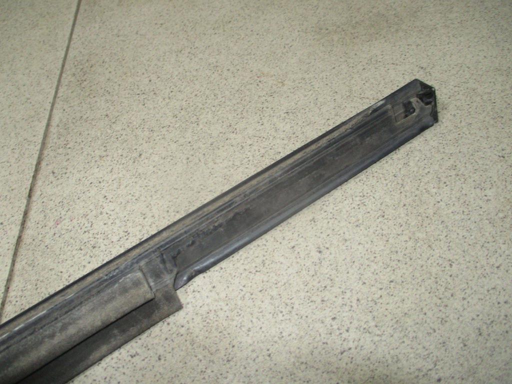 Накладка стекла заднего левого, 500 рублей, Пермь