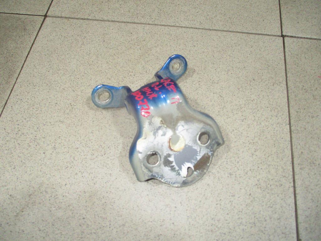 Петля двери передней, 500 рублей, Пермь