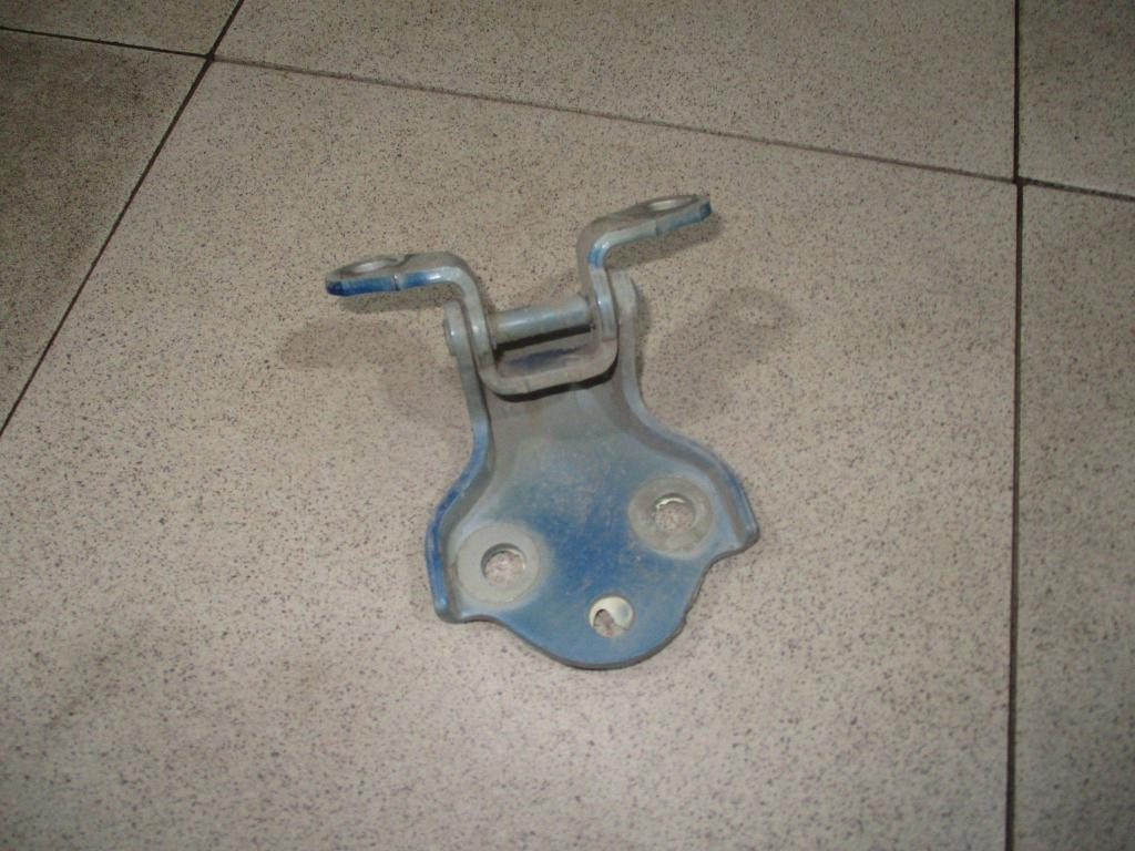 Петля двери передней, 500 рублей, Пермь