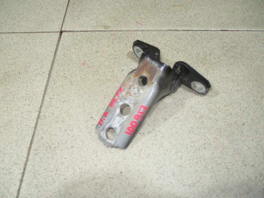 Петля двери передней правой верхняя, 500 рублей, Пермь