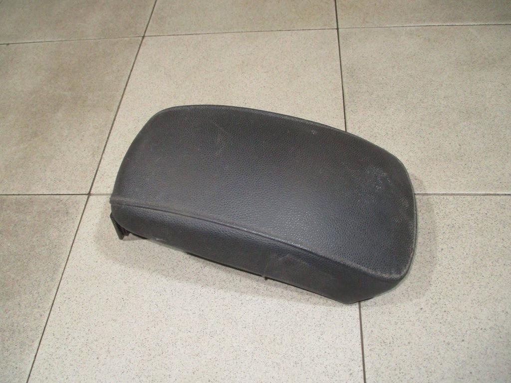 Подлокотник, 2000 рублей, Пермь