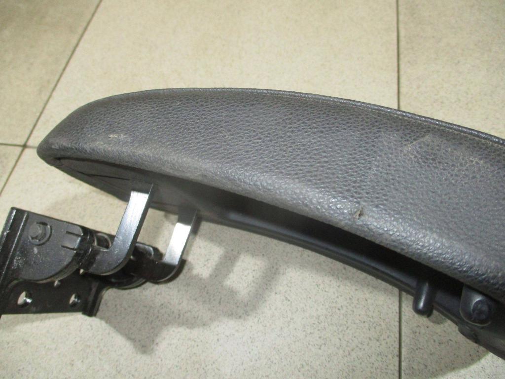 Подлокотник, 2000 рублей, Пермь