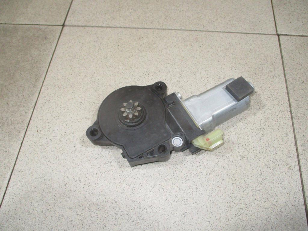 Моторчик стеклоподъемника, 1000 рублей, Пермь