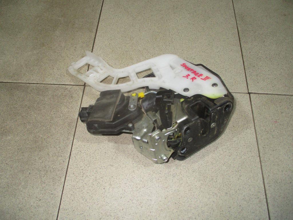 Замок двери задней правой, 1000 рублей, Пермь