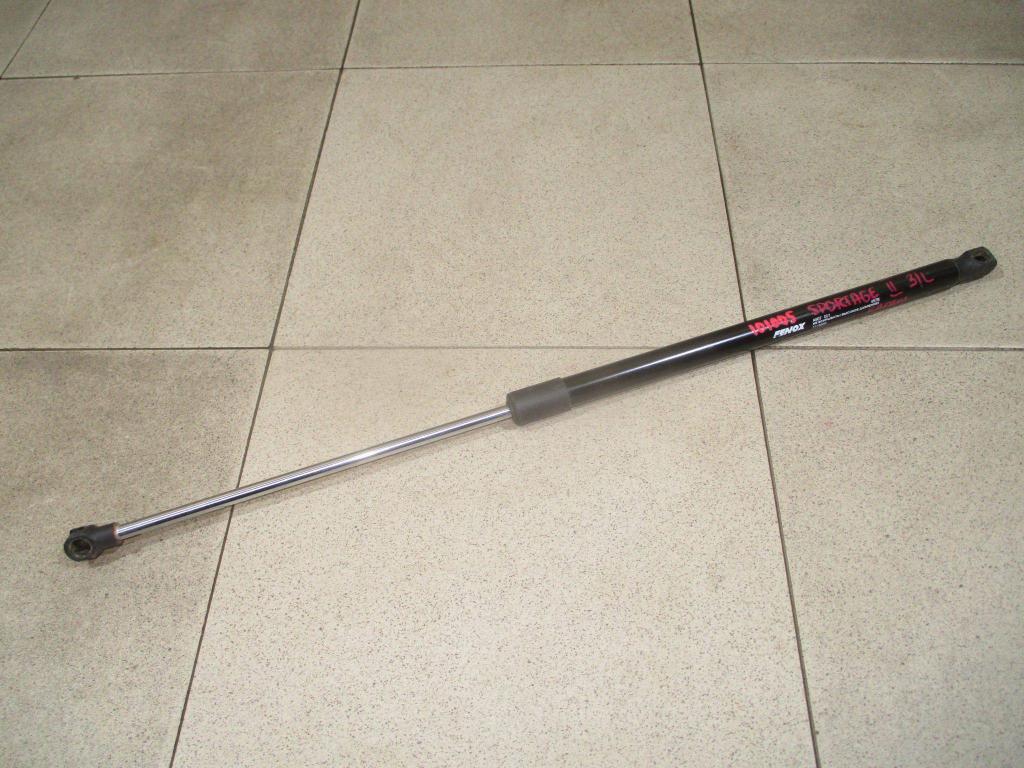 Амортизатор двери багажника, 500 рублей, Пермь