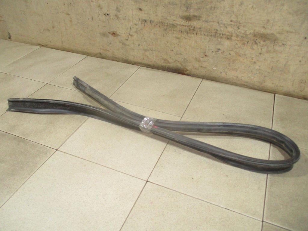 Уплотнитель наружный, 1000 рублей, Пермь