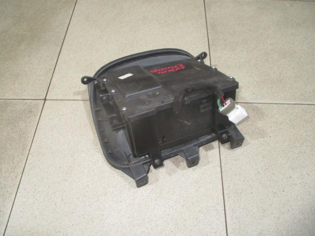 Пепельница передняя, 800 рублей, Пермь