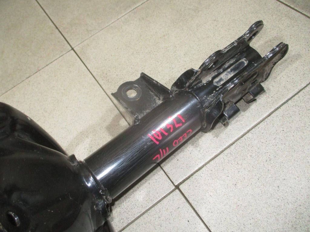 Амортизатор передний левый, 1500 рублей, Пермь