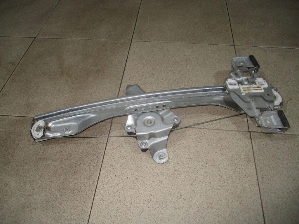 Стеклоподъемник задний правый, 1000 рублей, Пермь