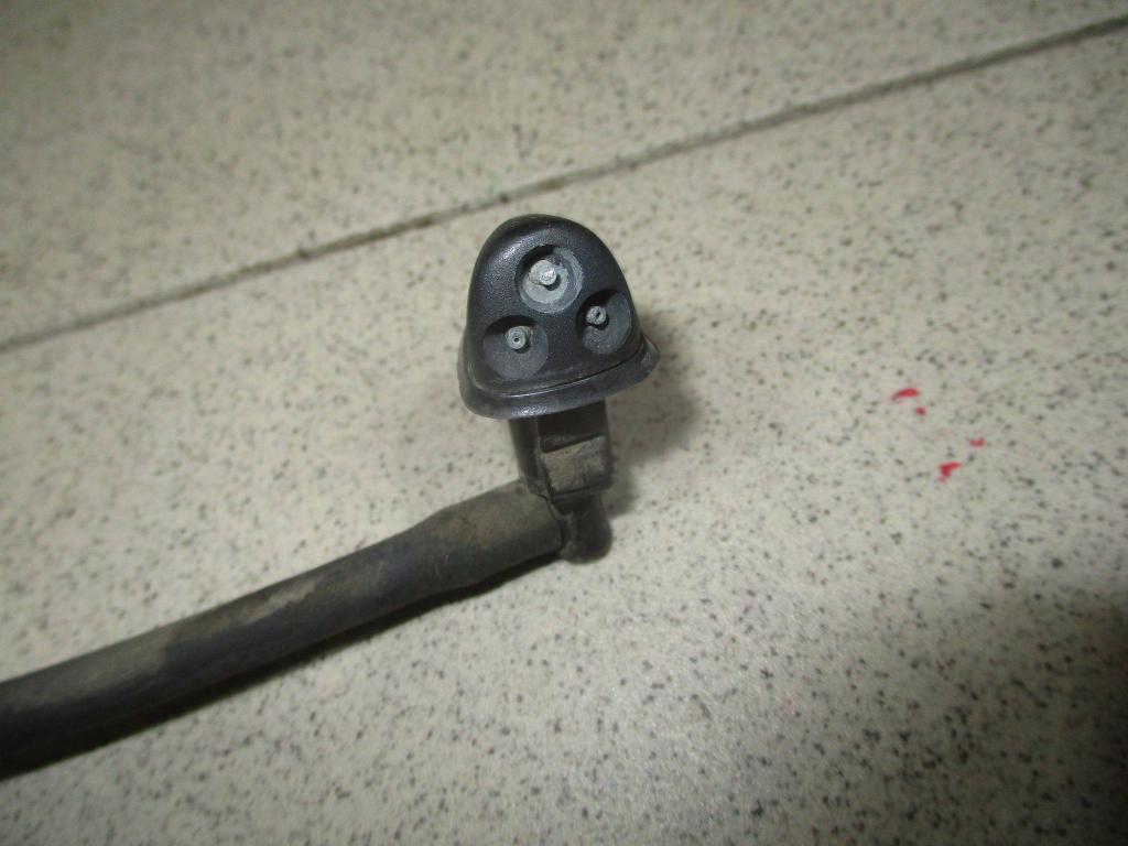 Форсунка омывателя лобового стекла, 500 рублей, Пермь