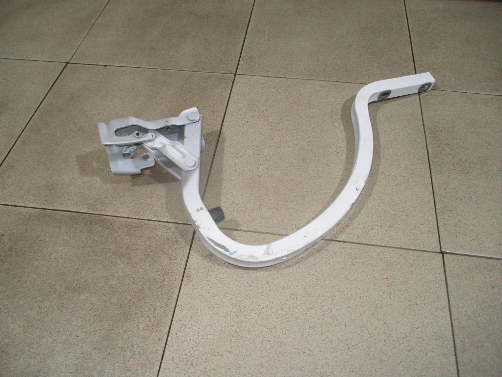 Петля крышки багажника, 800 рублей, Пермь