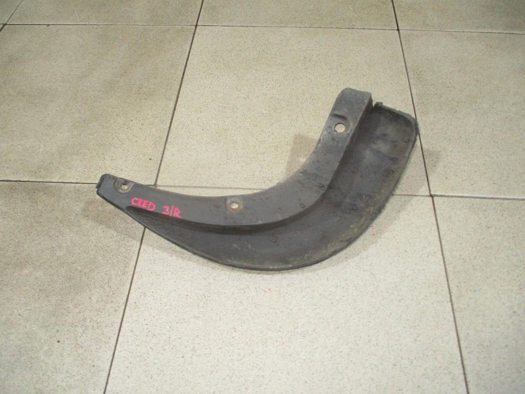 Брызговик задний правый, 500 рублей, Пермь