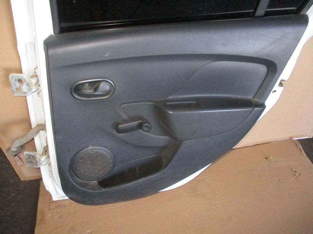 Обшивка двери задней правой, 500 рублей, Пермь