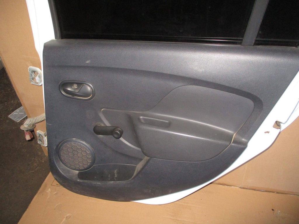 Обшивка двери задней правой, 500 рублей, Пермь