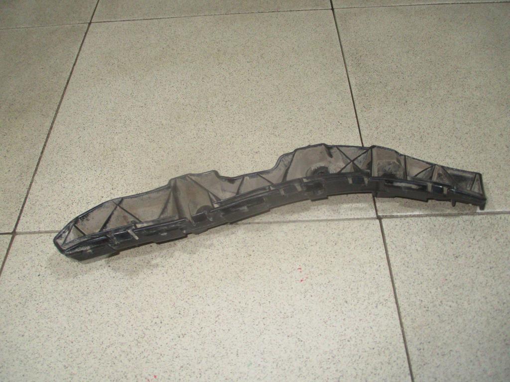 Кронштейн заднего бампера правый, 500 рублей, Пермь