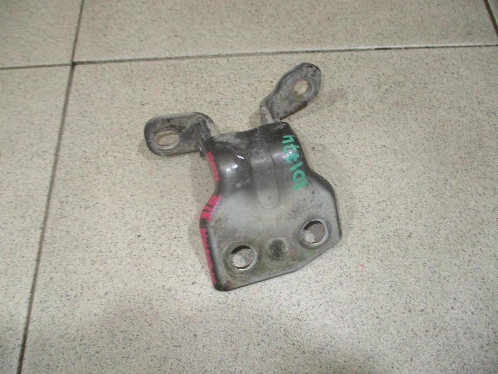 Петля двери задней правой нижняя, 500 рублей, Пермь