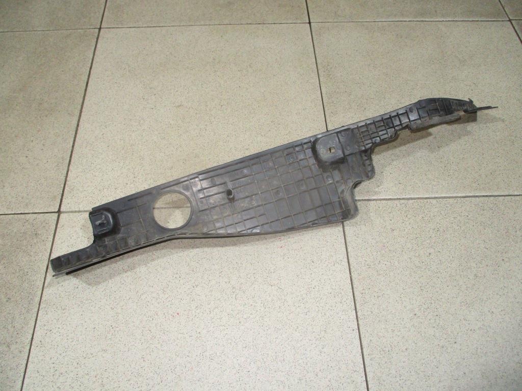 Накладка переднего крыла левого, 500 рублей, Пермь