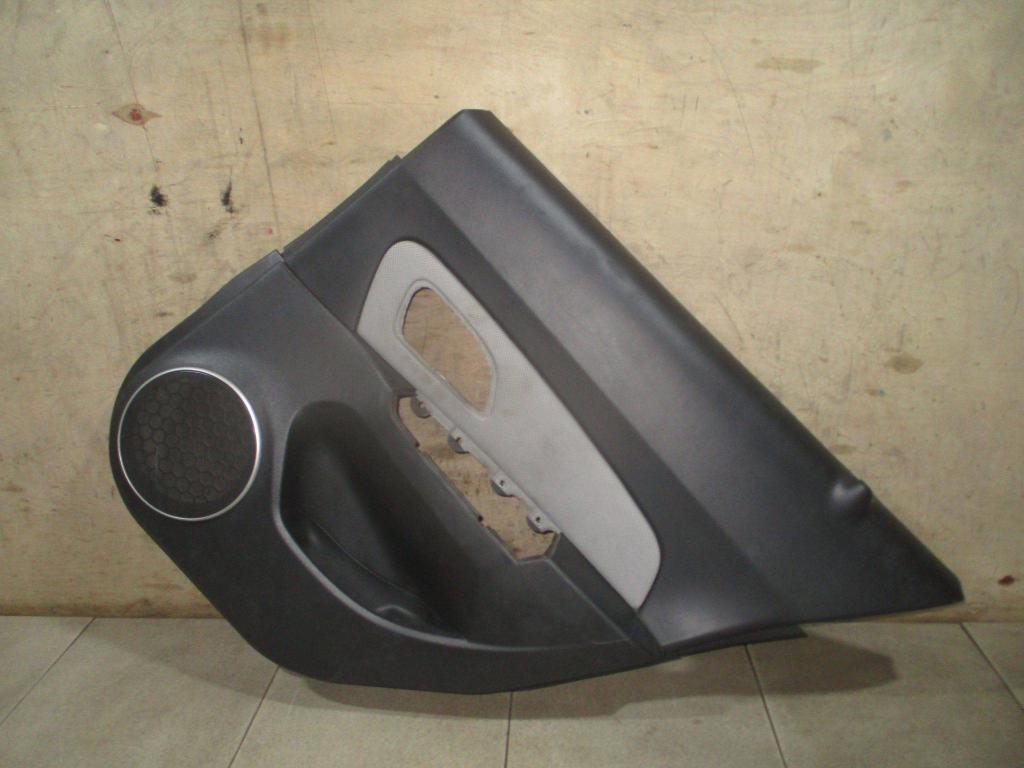 Обшивка двери задней правой, 1500 рублей, Пермь