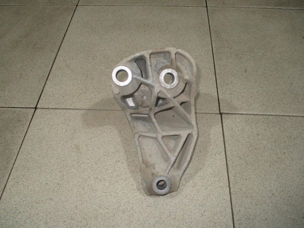 Кронштейн КПП левый, 500 рублей, Пермь