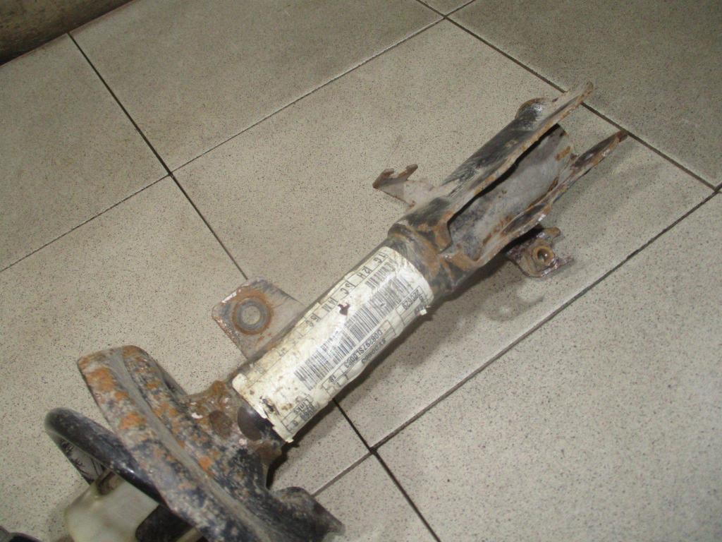 Амортизатор передний левый, 2500 рублей, Пермь