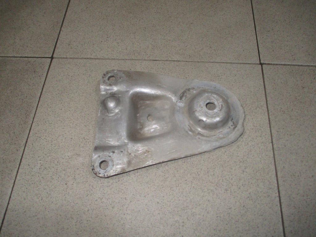 Кронштейн подрамника, 500 рублей, Пермь