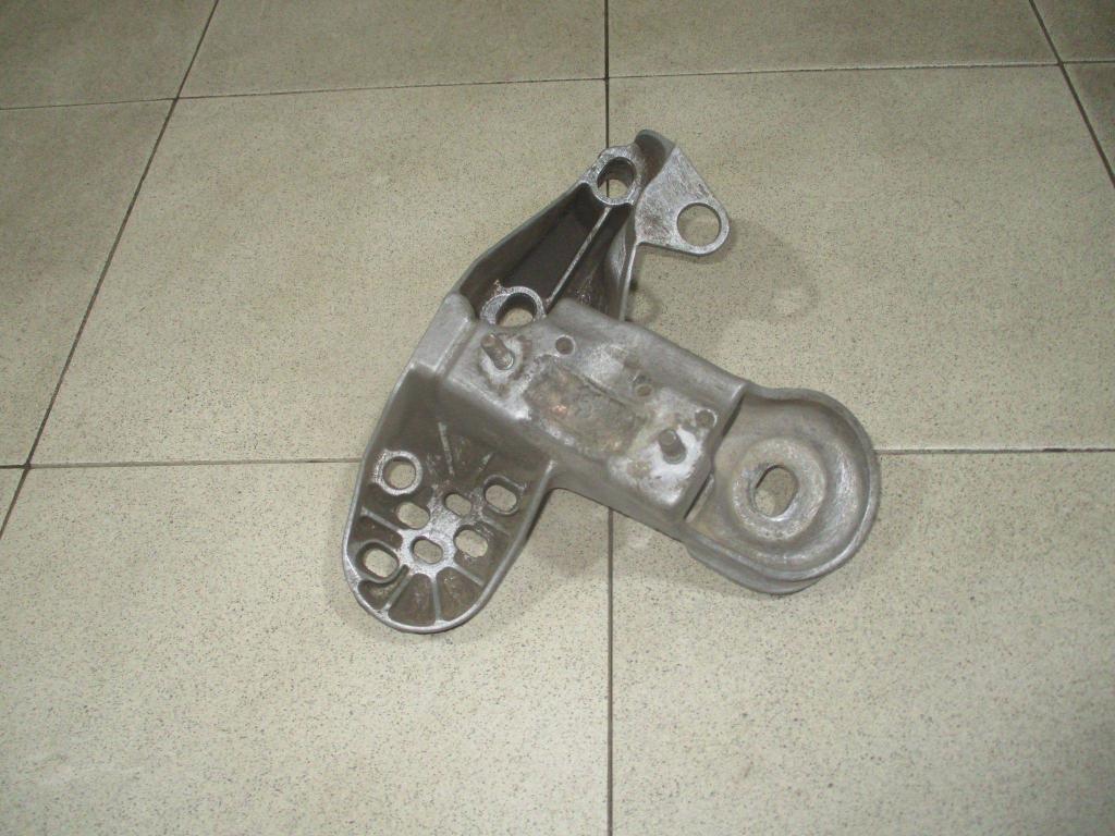 Кронштейн опоры двигателя, 900 рублей, Пермь