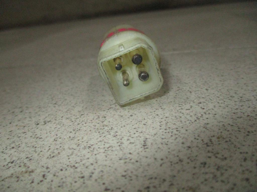 Датчик включения стопсигнала, 500 рублей, Пермь