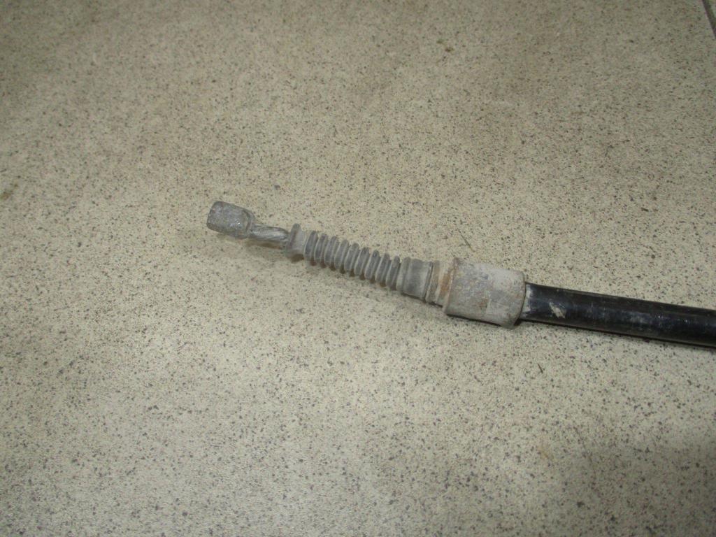 Трос ручника левый, 900 рублей, Пермь