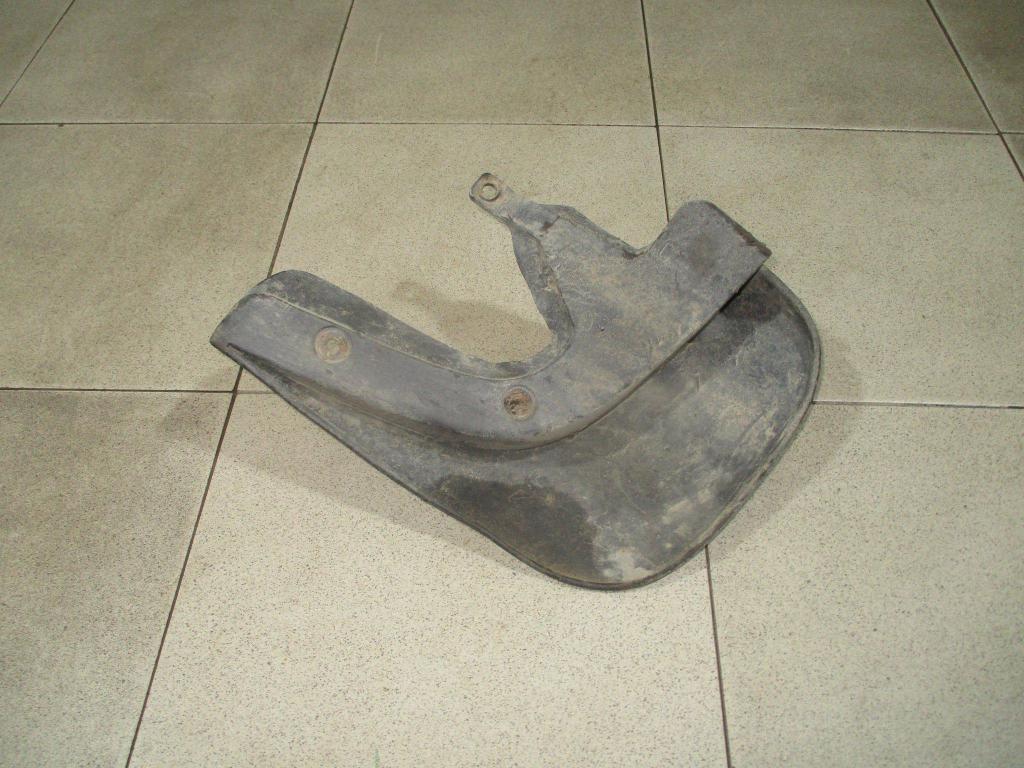 Брызговик задний правый, 500 рублей, Пермь